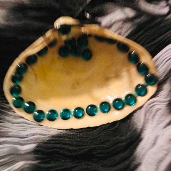 Seashell Vintage Rare UNique Rhinestone One of a Kind Handmade Seashell Necklace - Picture 7 of 16